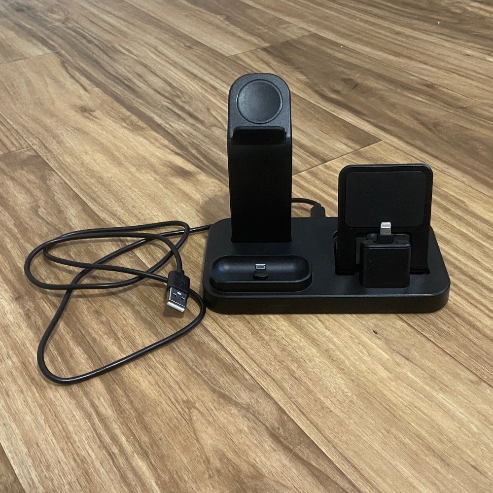 Charging Station for iPhone, AirPods & Apple Watch